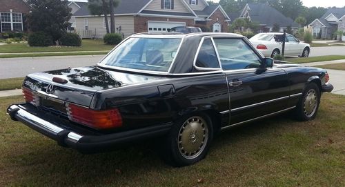 1989 Mercedes Benz 560 SL Convertible, Rare Triple Black, 2 Tops, Nice Condition, image 10