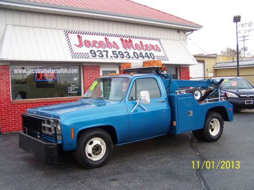 1978  gmc  1 ton dually wrecker i owner 454 engine  classic