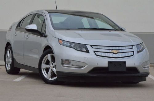 2012 volt top loaded lthr navigation bk up cam htd seats alloy whls $499 ship