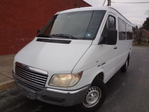 Dodge sprinter 2500 freitliner 9 passanger 2.7l benz diesel