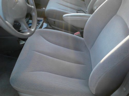 2001 Chrysler Town and Country, US $1,995.00, image 6