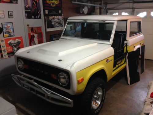 1973 ford bronco sport