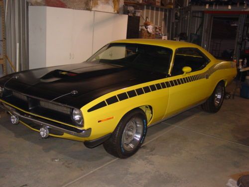 1970 70 plymouth aar cuda -lemon twist yellow, rotiserrie restore!