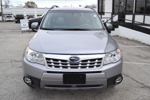 2011 subaru forester 2.5 liter limited 4x4 33k miles one owner remote start