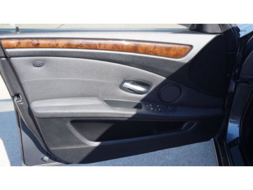 3.0L Power Door Locks Power Windows Power Passenger Seat Power Driver's Seat, image 15