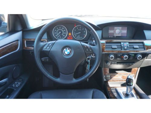 3.0L Power Door Locks Power Windows Power Passenger Seat Power Driver's Seat, image 19