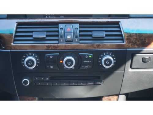 3.0L Power Door Locks Power Windows Power Passenger Seat Power Driver's Seat, image 22