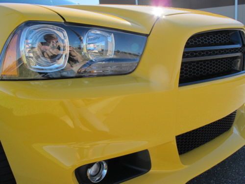 DODGE CHARGER SUPER BEE SRT8 LOW LOW MILES EXTRA CLEAN !! 6.4L HEMI 475HP AUTO, US $34,950.00, image 19