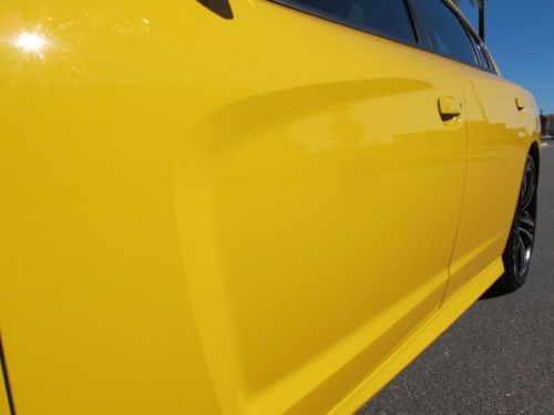 DODGE CHARGER SUPER BEE SRT8 LOW LOW MILES EXTRA CLEAN !! 6.4L HEMI 475HP AUTO, US $34,950.00, image 26