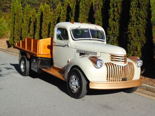 Restored 1946 chevrolet 1-ton show truck!