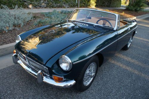 1965 mgb rust free &amp; recently restored example with chrome wire wheels!
