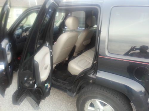 2003 Jeep Liberty Limited Sport Utility 4-Door 3.7L, image 6