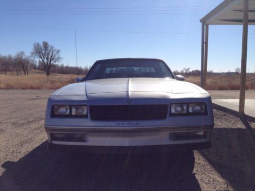 1987 monte carlo super sport ss silver in color