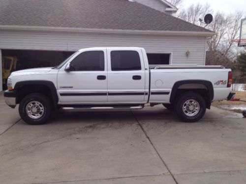 2001 chevrolet silverado 2500hd crew cab 4wd amazing clean not a work truck