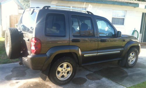 2005 jeep liberty crd