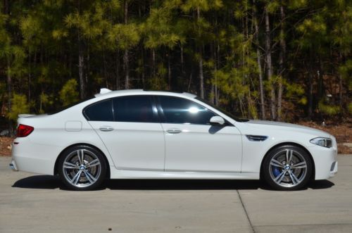 2013 BMW M5 F10 Alpine White with Sakhir Orange Executive Package Offlease 16K, image 3