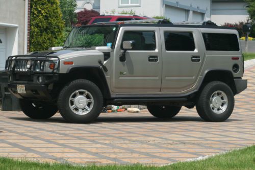 2004 hummer h2 luxury, one owner, air suspension, sunroof, leather, 6.0l v8, 4wd