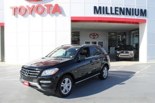 We finance!!  ml350  31k miles  factory warranty  navigation  flawless!!