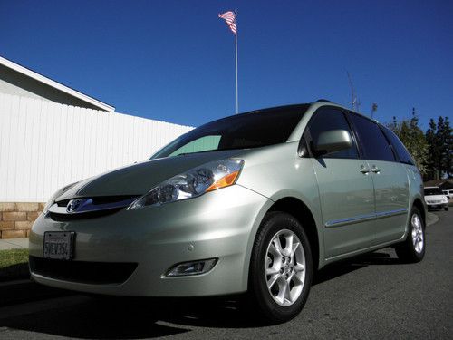 2006 toyota sienna limited mini passenger van 5-door 3.3l - very full loaded