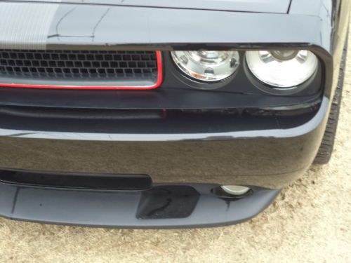 SRT 8 W/ UPGRADED EXHAUST AND DUB 22' STAGGERED WHEELS, IMMACULATE CONDITION, image 11