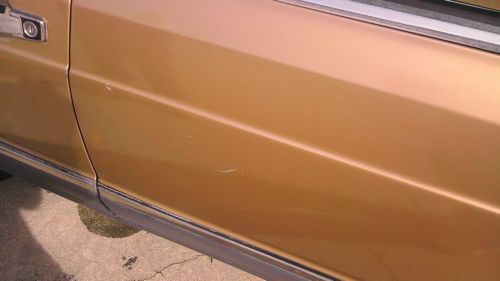 1985 Mercedes Benz 300SD, image 2