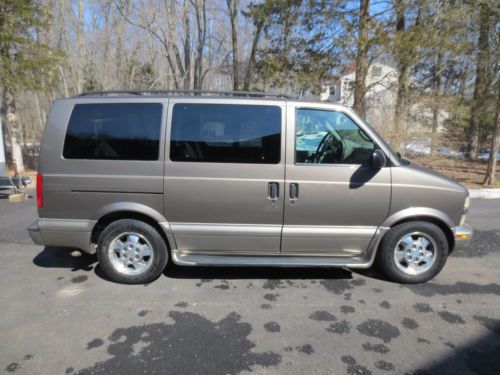 2003 chevrolet astro ls extended passenger van 3-door 4.3l