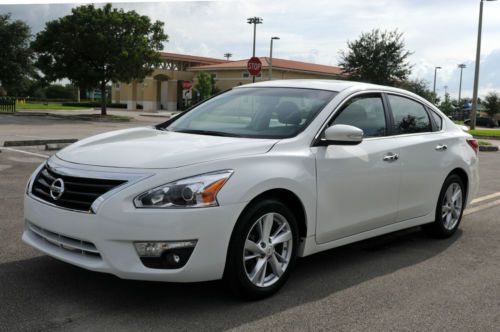 2013 Nissan Altima SV Sedan 4-Door 2.5L, US $15,400.00, image 2