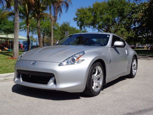 Touring coupe! silver / black, only 18k miles! 6 spd, 6cd, x-clean condition!