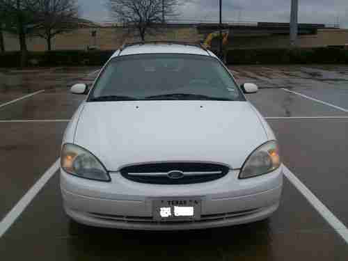 2000 Ford Taurus SE Wagon ( FFE - flexible fuel vehicle), image 3