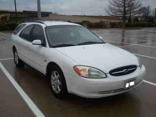 2000 Ford Taurus SE Wagon ( FFE - flexible fuel vehicle), image 4
