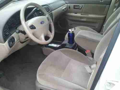 2000 Ford Taurus SE Wagon ( FFE - flexible fuel vehicle), image 7