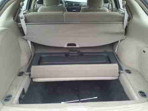 2000 Ford Taurus SE Wagon ( FFE - flexible fuel vehicle), image 10