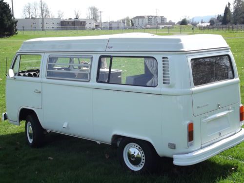 Restored 1973 Westfalia. Rare Automatic, Rebuilt Motor & Trans New Paint., image 2