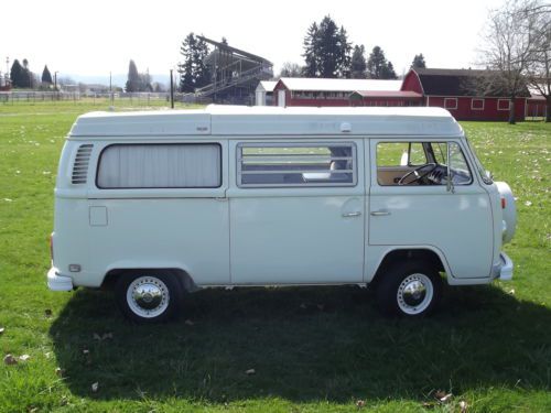 Restored 1973 Westfalia. Rare Automatic, Rebuilt Motor & Trans New Paint., image 5