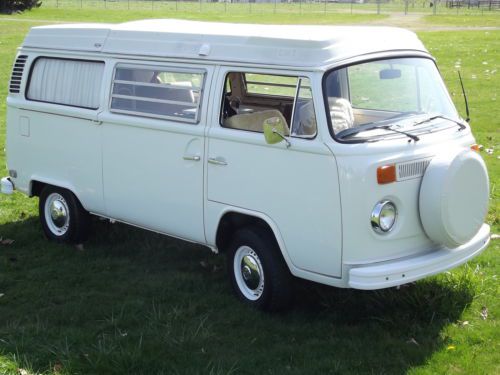 Restored 1973 Westfalia. Rare Automatic, Rebuilt Motor & Trans New Paint., image 8