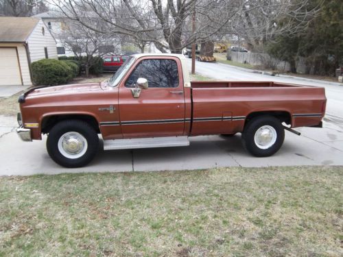 1982 chevrolet c-20 (3/4 ton) scottsdale - no reserve - great condition