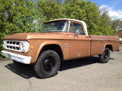 1969 dodge w100 power wagon 4x4 8 cyl 4 speed standard cab pickup