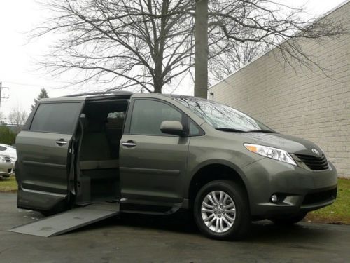Vmi handicap wheelchair access side ramp mobility northstar xle nav dvd lthr 10k