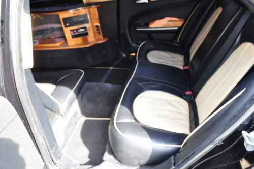 2011 Chrysler 300 LIMOUSINE 150" IMPERIAL, image 15