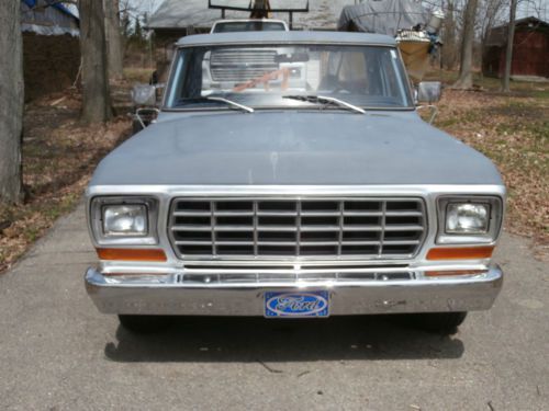 1979 ford f-100 custom standard cab pickup 2-door 5.0l