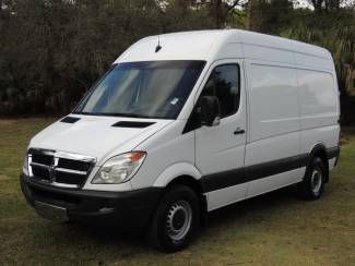 2007 white high top diesel clean inside florida van 2 owners non smoker 144