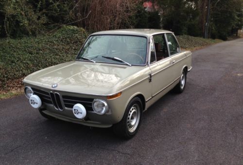 1972 bmw 2002 base sedan 2-door 2.0l