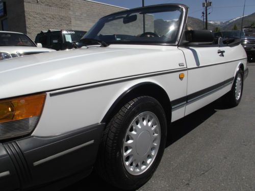 1989 saab 900 turbo convertible 2-door 2.0l ...beautifully original!!