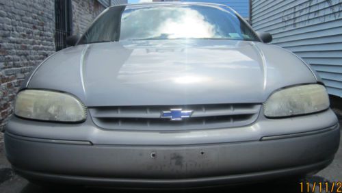 1997 chevy lumina sedan *asis* run good but leak or burn oil