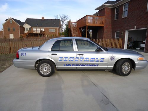 2003 ford crown victoria police interceptor sedan 4-door 4.6l