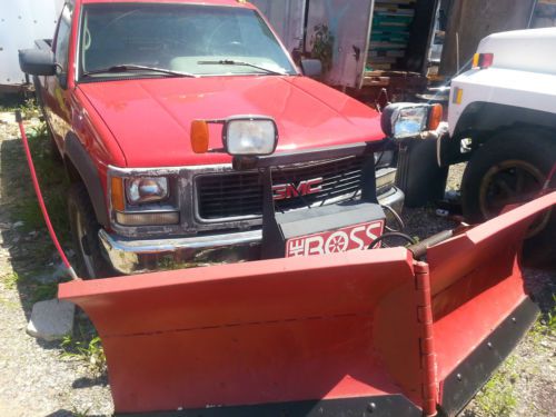 Red 96 gmc2500 boss v-plow