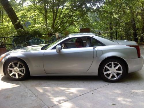 2004 cadillac xlr base convertible 2-door 4.6l