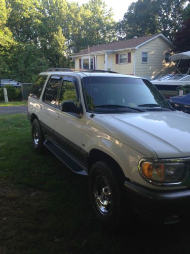 2000 mercury mountaineer base sport utility 4-door 5.0l