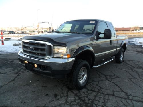 Extended cab 4dr, 4x4 off road, 5.4 v8, extra nice, clean, warranty, runs great!