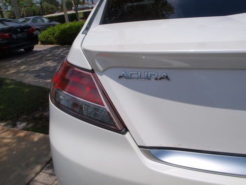 BEAUTIFUL FLORIDA CAR 30K MILES LEATHER NAV/BLUETOOTH LOADED 3.5L V6, image 9